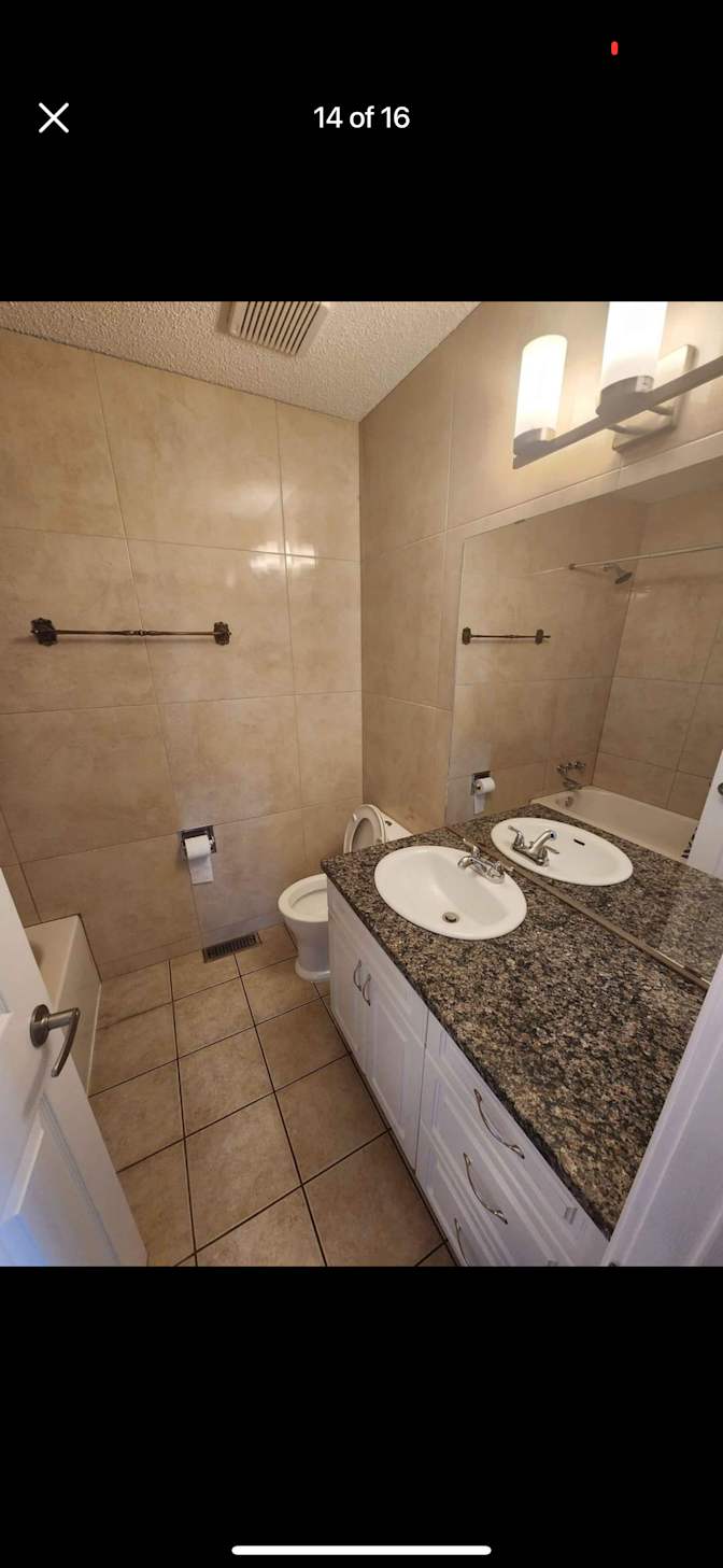 Kyle hakanson's room