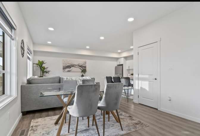 Photo of Barichi's room