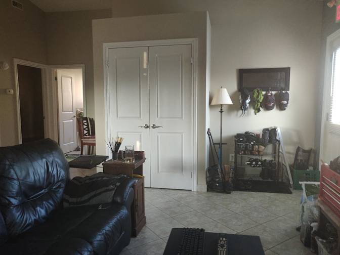 Photo of Rick Ironside's room