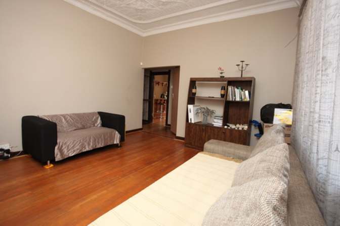 Photo of Linda's room