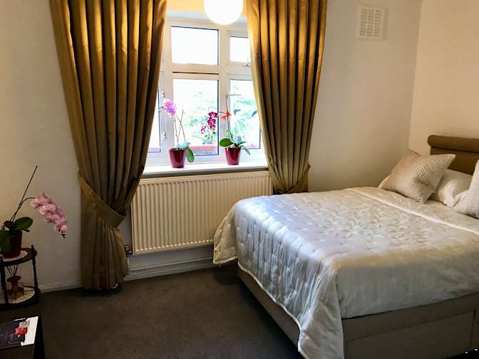 Photo of Julia's room