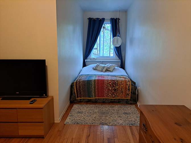 Photo of Émilie's room