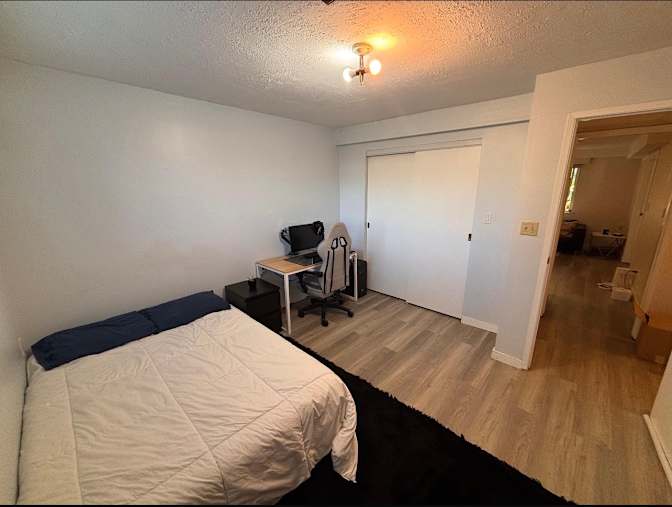 Anika Stasiak's room