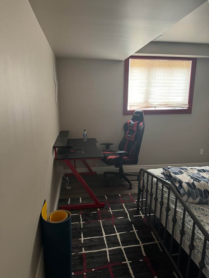 Chandra Sekhar's room