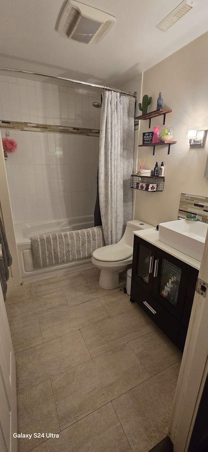 Photo of Dorian's room