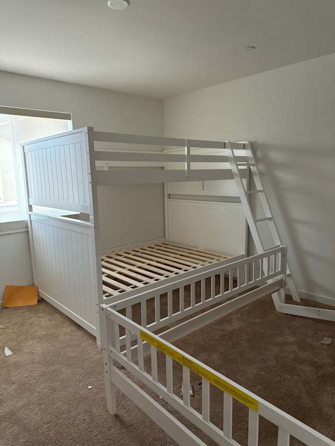 Private room to rent in share house Homeland, Calif...