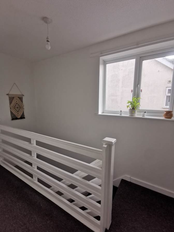 Photo of Taylor's room