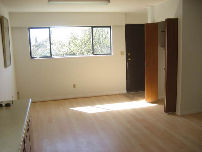 Photo of Vivian's room