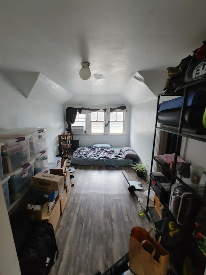 Photo of Harold's room