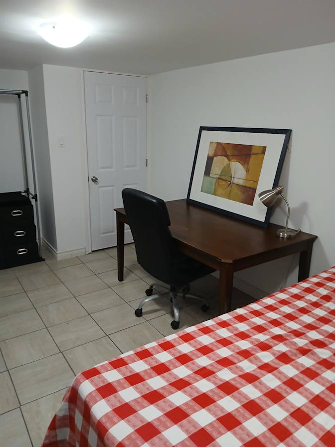 Photo of Andrew Hwang's room