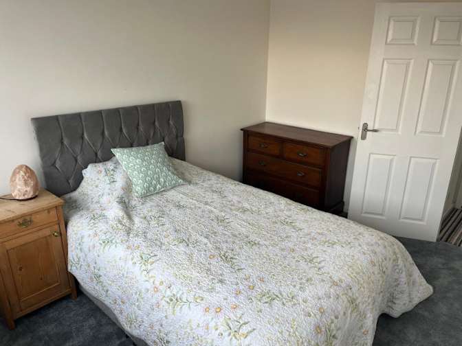 Photo of Elliott's room