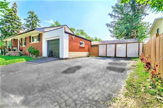 Photo of Reshma's room