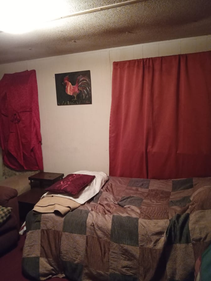 Photo of Jh's room