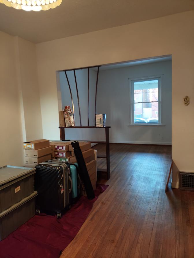 Viet Anh Nguyen's room