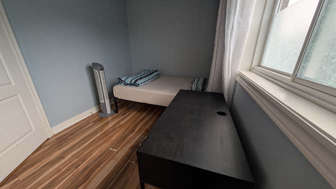 Francis Pereira's room