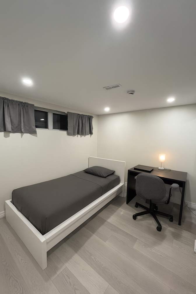 Photo of Sandie Huynh's room