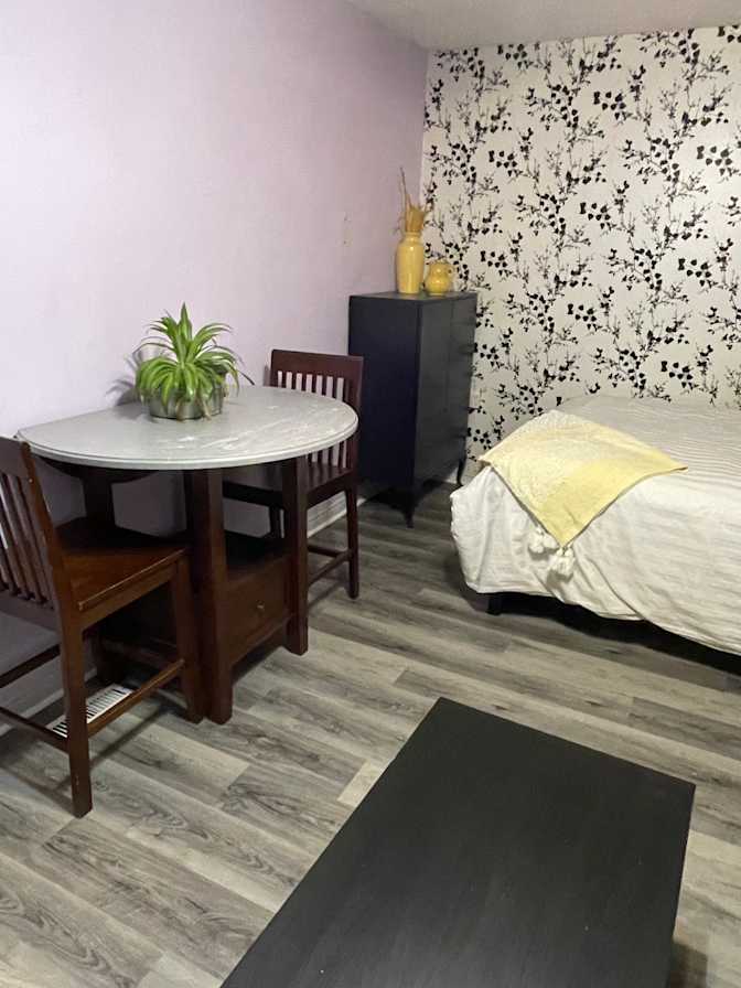 Photo of Lynda's room