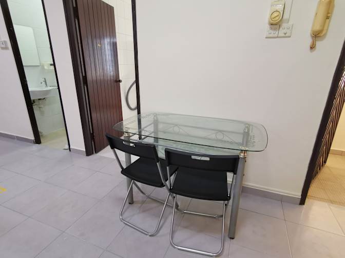 Photo of Customer Enquiry's room