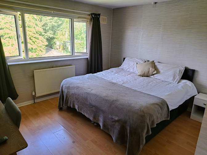 Photo of H's room