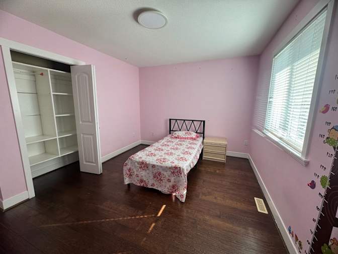 Photo of Sunny's room