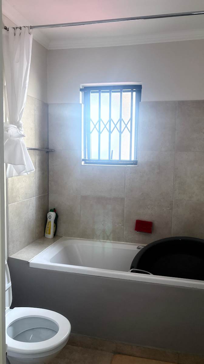 Photo of Zamantungwa's room