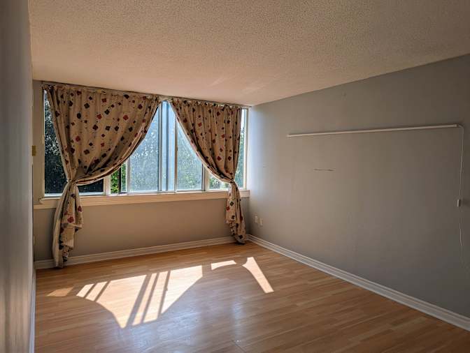 Victoria Apel's room