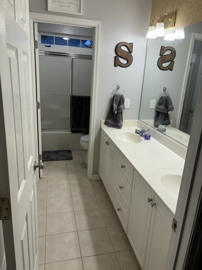Photo of Sheldon's room