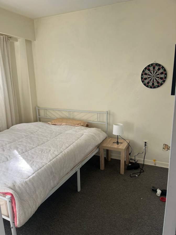 PARASTOO ASADI's room