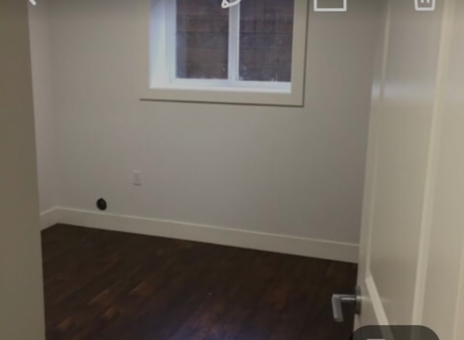 Deepraj Purewal's room