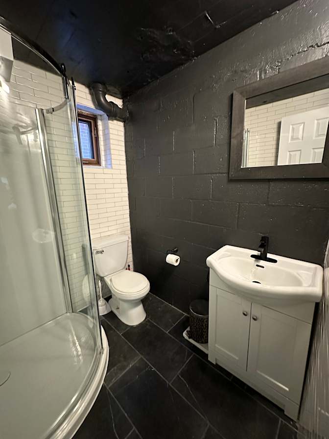 Photo of Serge's room