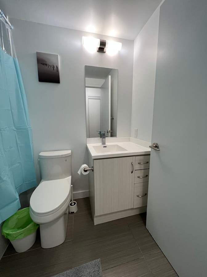 Photo of Sarah abouchaar's room