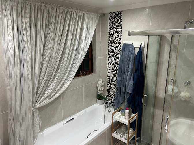 Photo of Gert's room