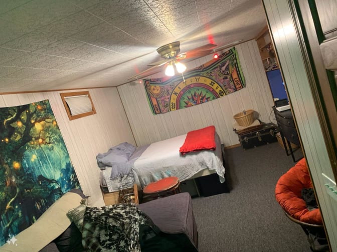 Photo of Eric's room