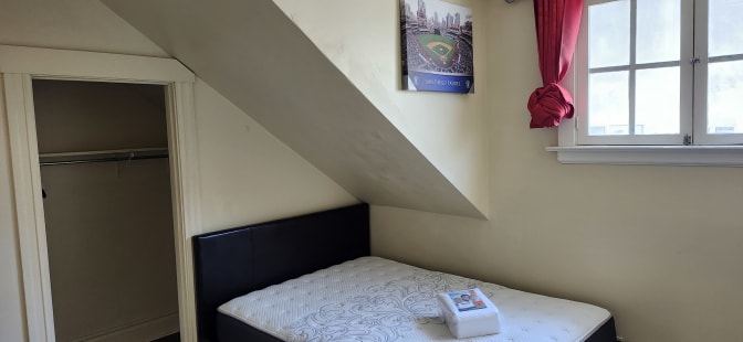Photo of Leo's room