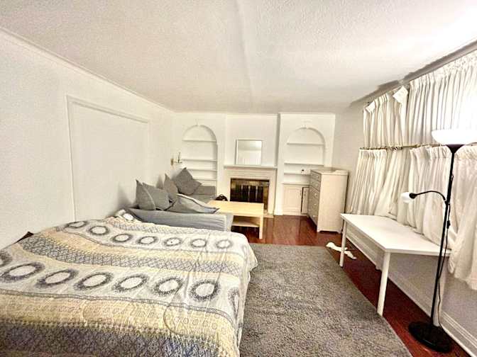 EKC Homestay Toronto's room