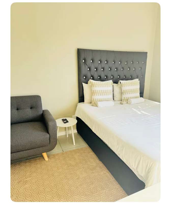 Photo of Elona's room