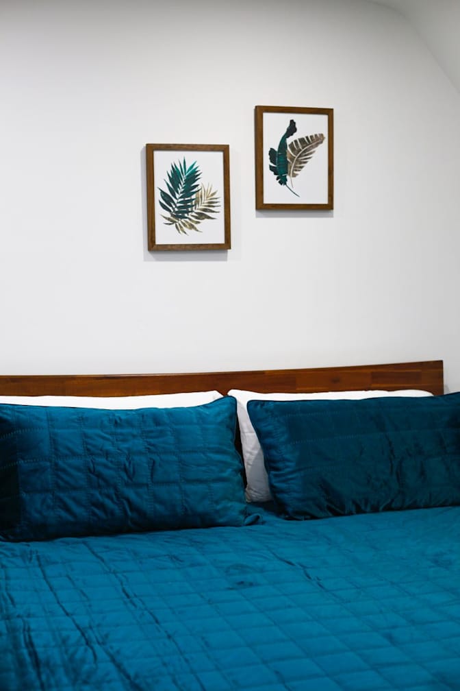 farnaz hosseini's room