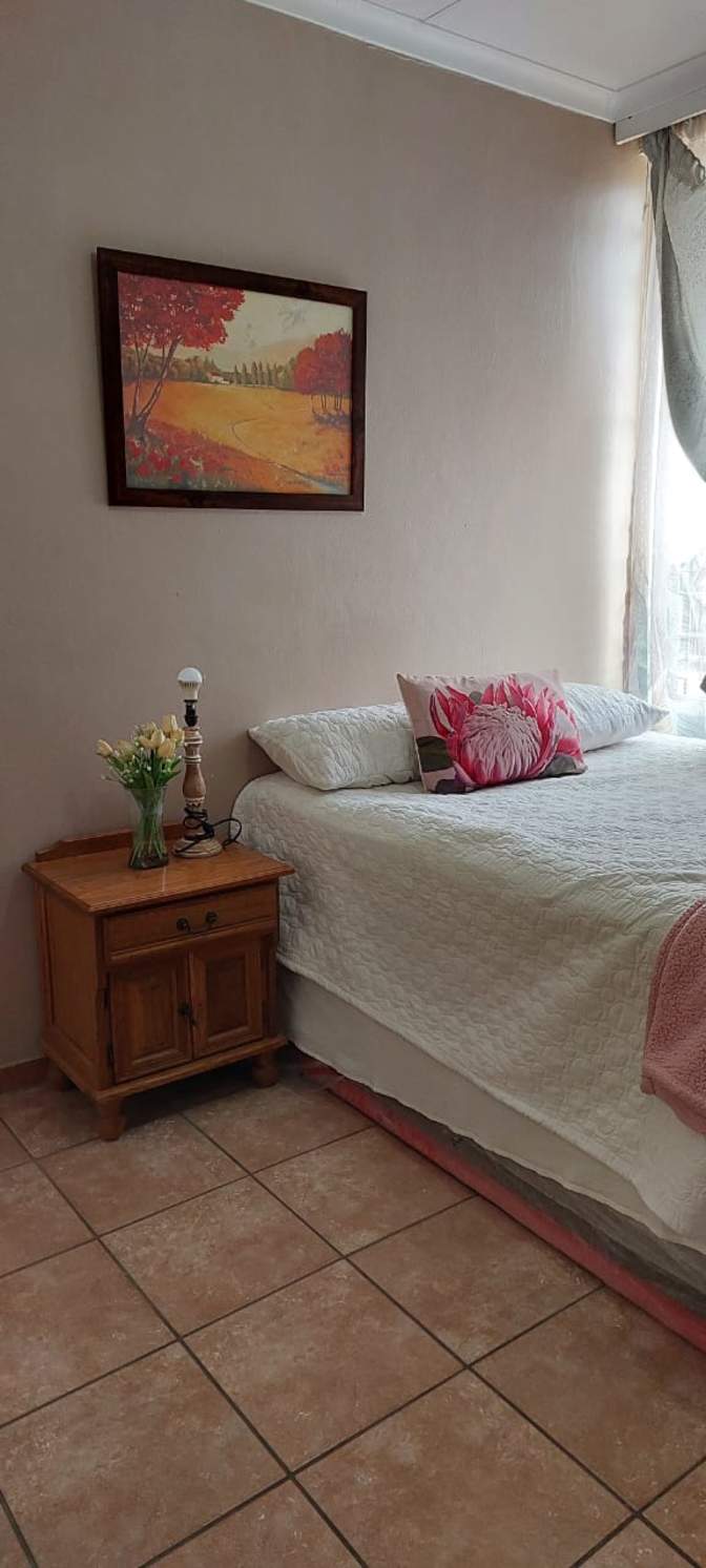 Photo of Akanyang's room