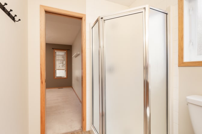 STUDENTS, INTERNS & YOUNG PROFESSIONALS's room