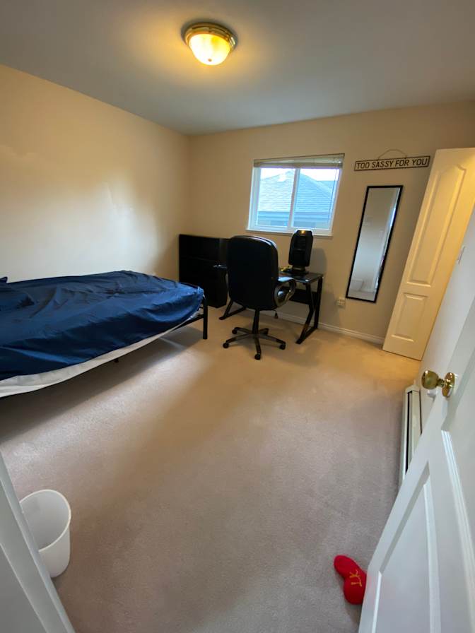 Photo of Jeyadevi Kugathasan's room