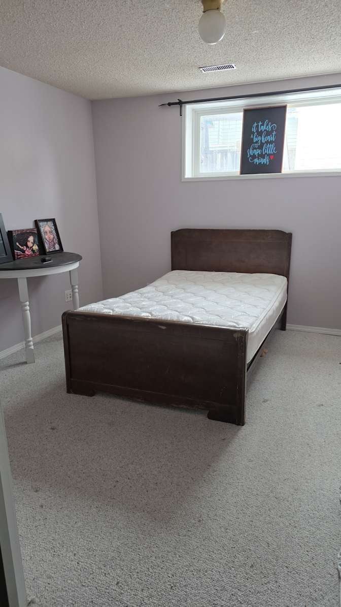 Lanette Desjardine's room