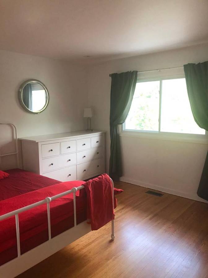 Penny Bolourchi's room