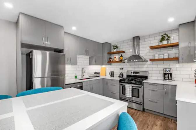 harshprateek sachar's room