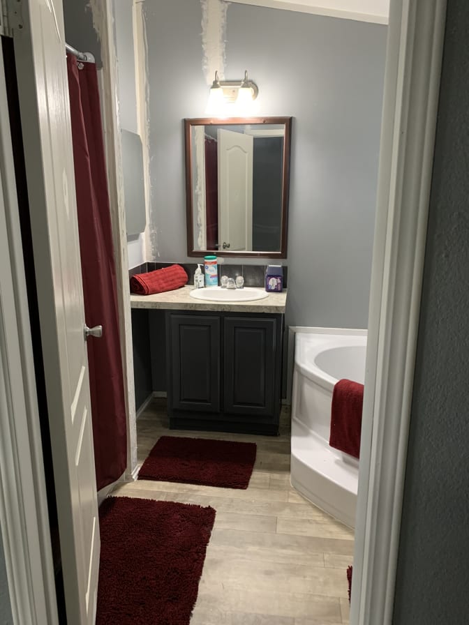 Photo of Rooms For Rent ( Arlington)'s room