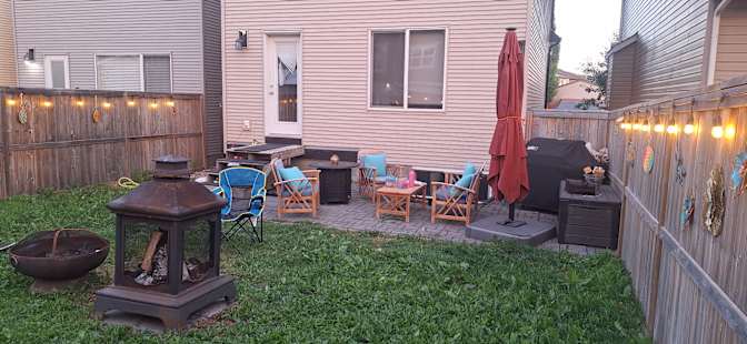 Stacey Dutton's room