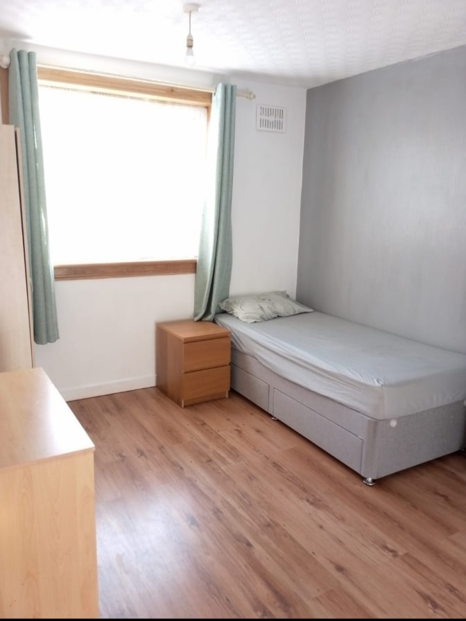 Photo of THS's room