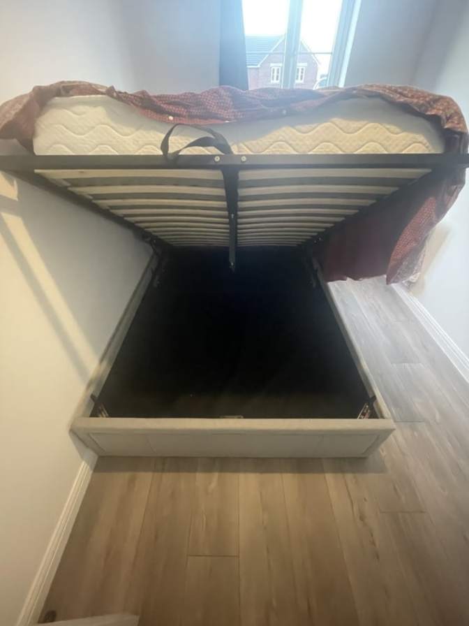 Photo of Phaidra's room