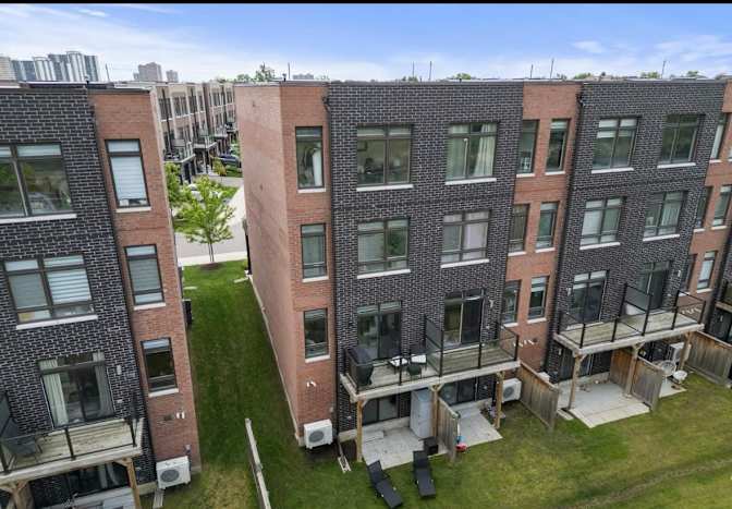 Photo of Shola's room