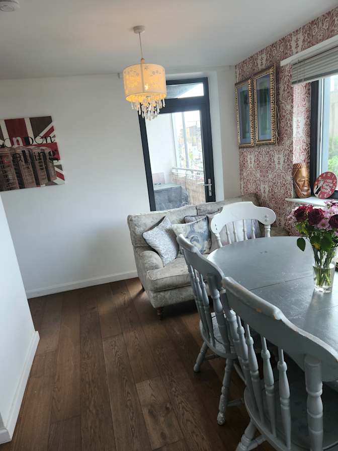 Photo of M's room