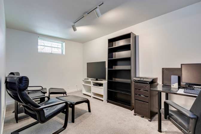 Photo of vhari's room